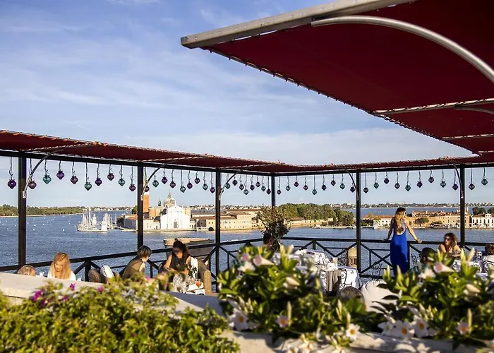 Bauer Il Palazzo Otel