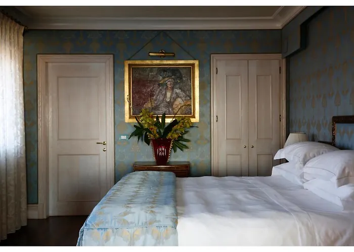 Bauer Il Palazzo Hotell