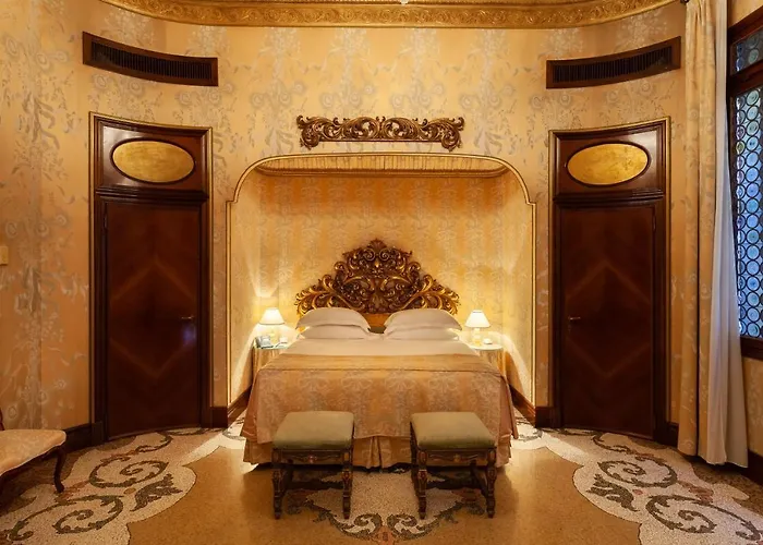 Bauer Il Palazzo 호텔 5*